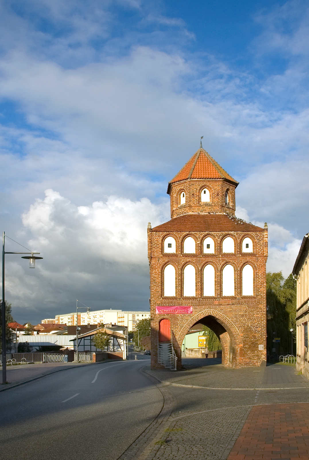 Rostock Gate, Ribnitz