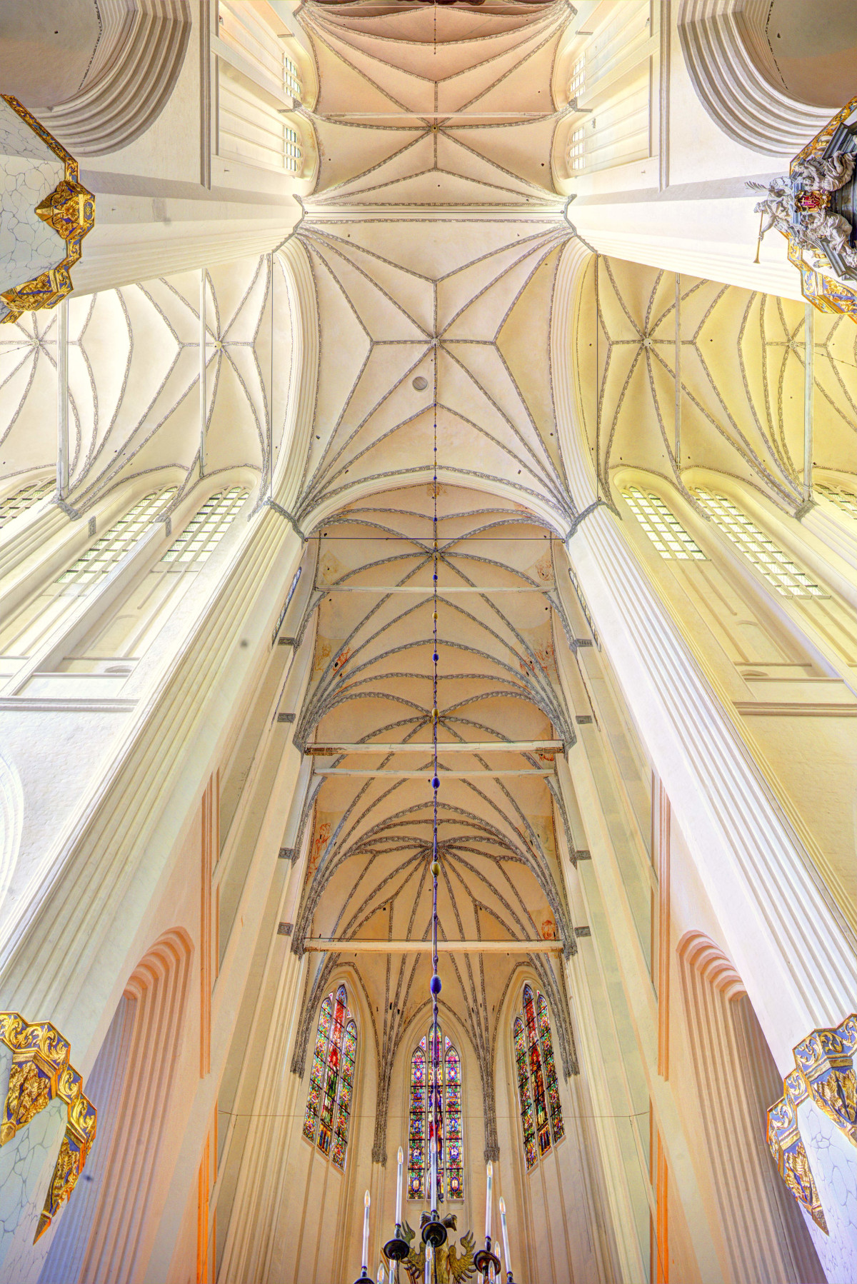 St.-Marien-Kirche, Blick in das Gewölbe, Chor und Querhaus