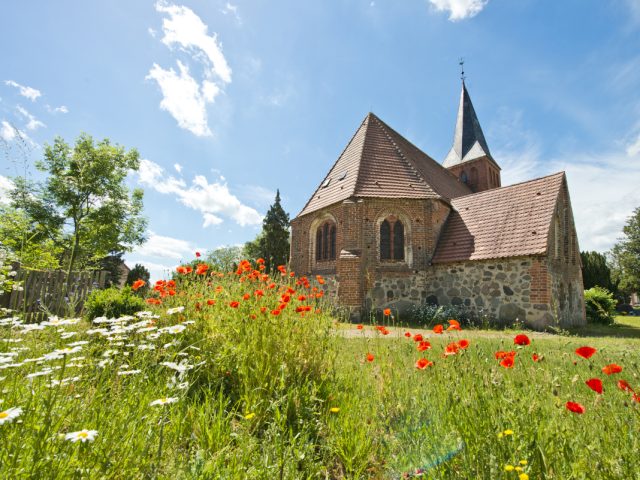 Kościół w Qualitz, Ziemia Bützower Land