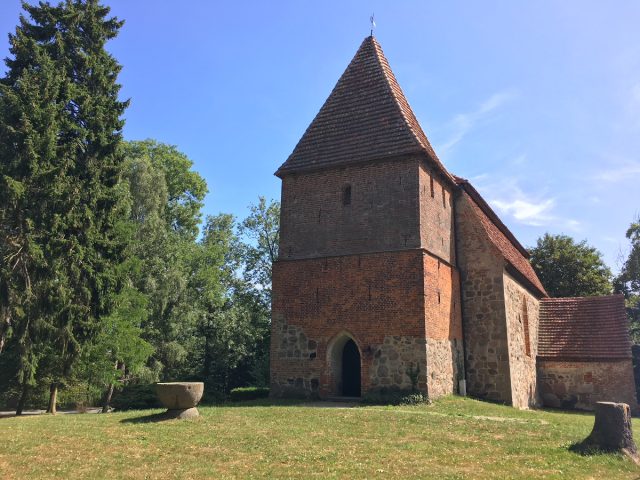Kościół w Moisall, Ziemia Bützower Land