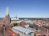 Blick über Lübeck mit Marienkirche